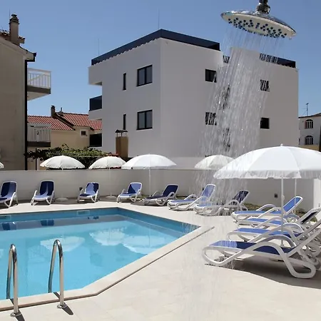 Aquamarie Apartment